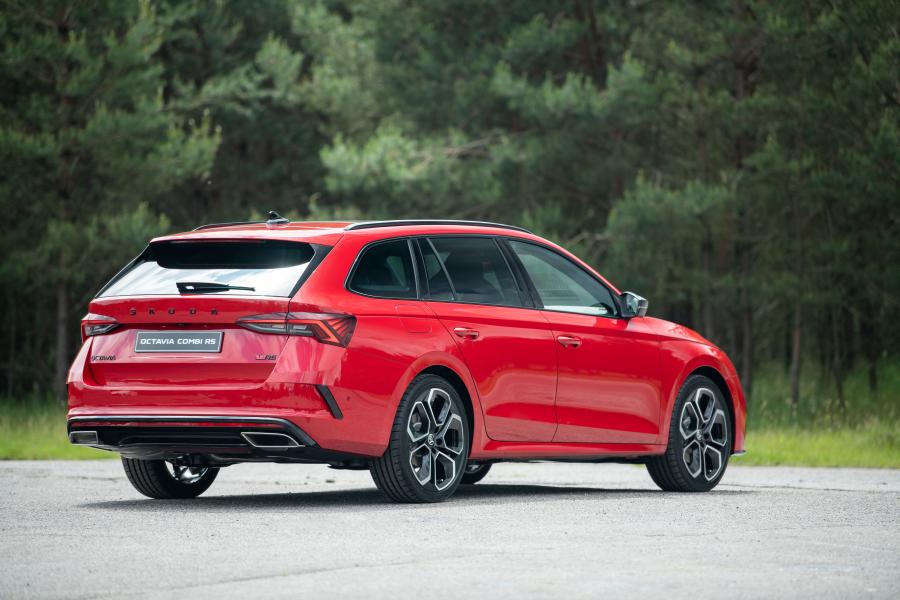  Skoda Octavia RS Combi 2020 года  (WW) (фото 2 из 5)